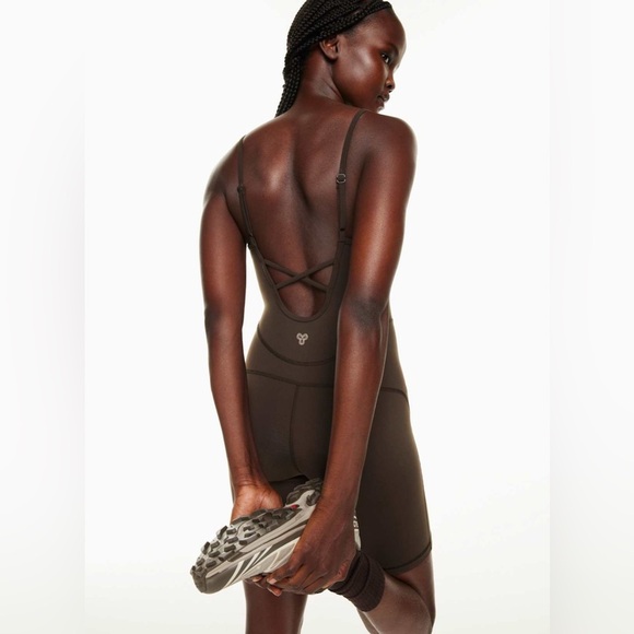 Aritzia TNA romper - Picture 1 of 8